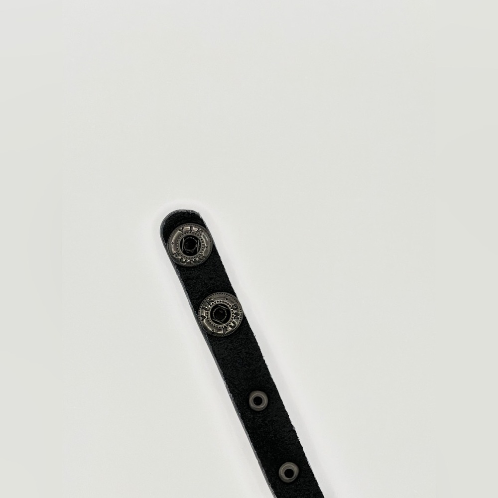 Skull PU Leather Snap Bracelet - Picture 5 of 5